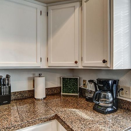 Route 66 Oasis In Downtown Gilbert With Heated Pool & Mini Golf Villa Exterior foto