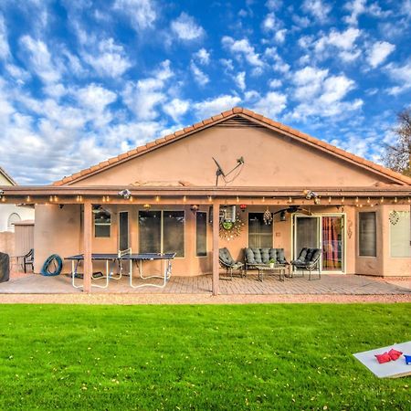 Route 66 Oasis In Downtown Gilbert With Heated Pool & Mini Golf Villa Exterior foto