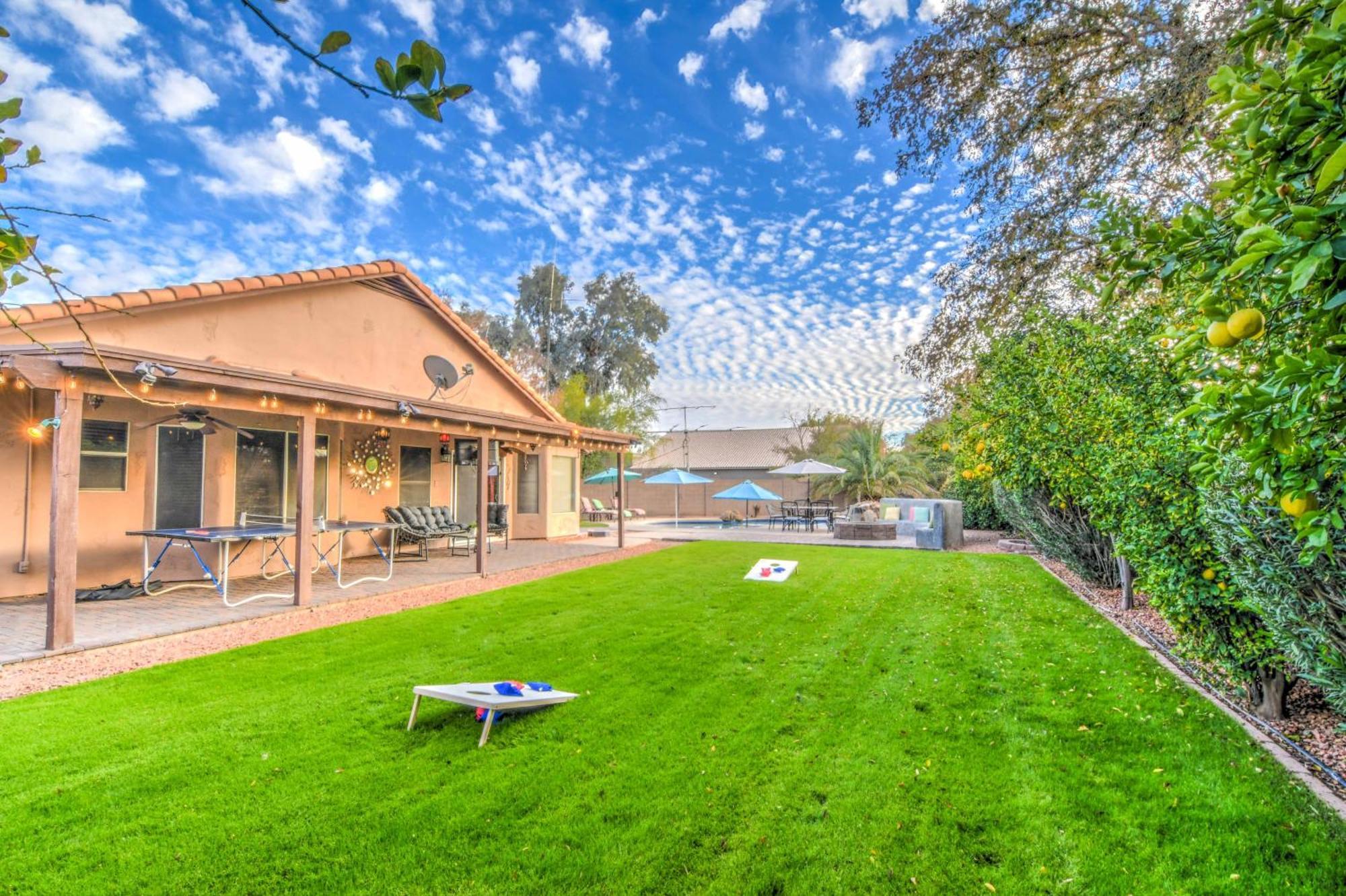 Route 66 Oasis In Downtown Gilbert With Heated Pool & Mini Golf Villa Exterior foto
