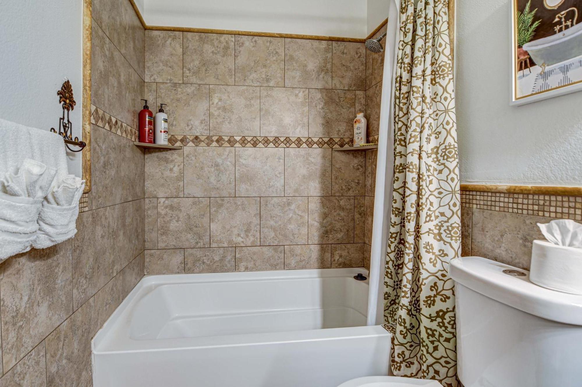 Route 66 Oasis In Downtown Gilbert With Heated Pool & Mini Golf Villa Exterior foto
