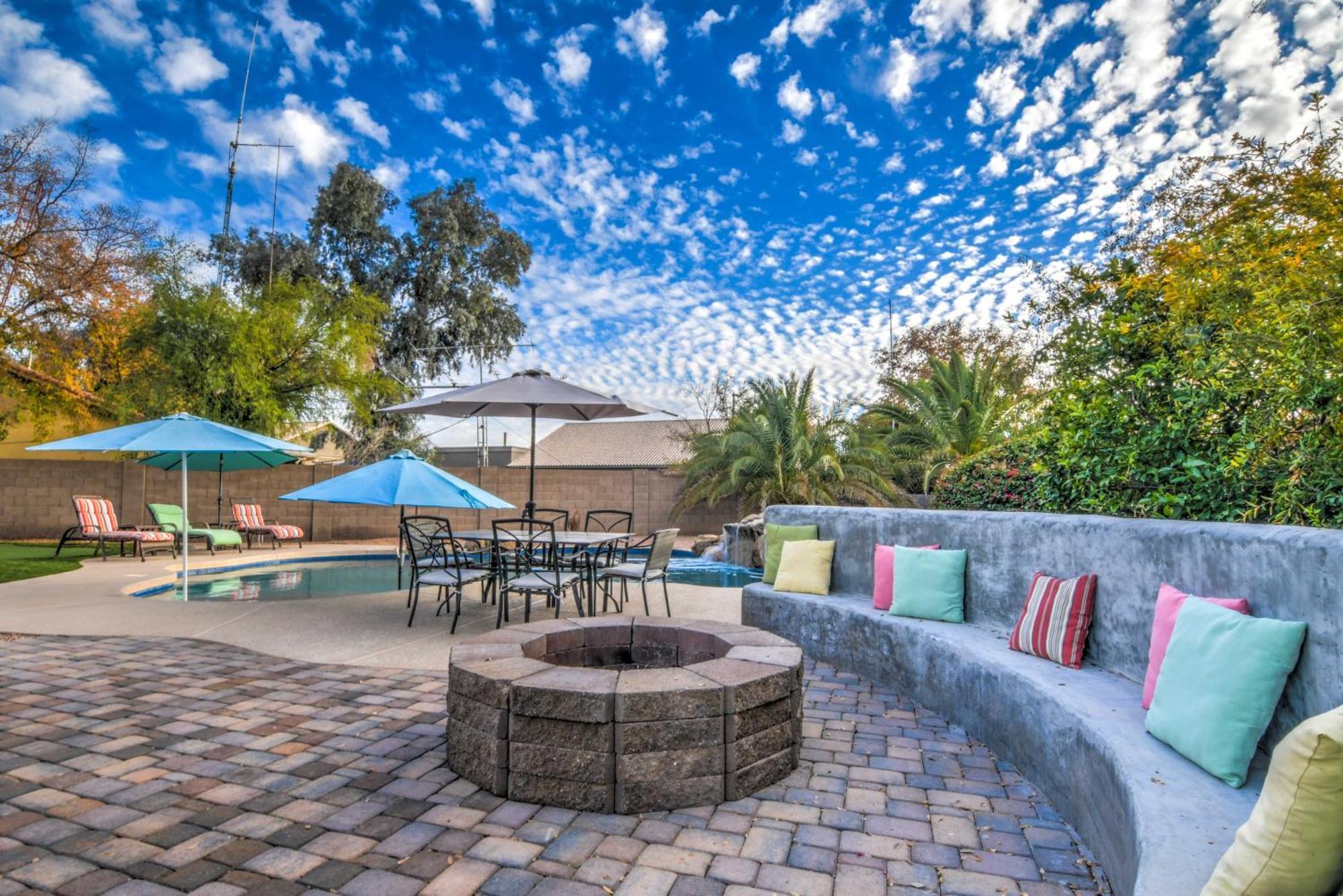 Route 66 Oasis In Downtown Gilbert With Heated Pool & Mini Golf Villa Exterior foto