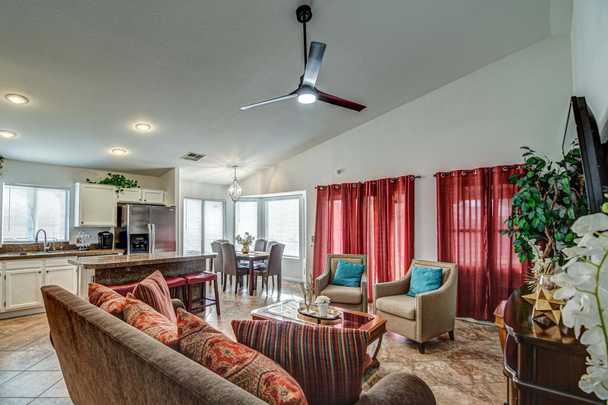Route 66 Oasis In Downtown Gilbert With Heated Pool & Mini Golf Villa Exterior foto